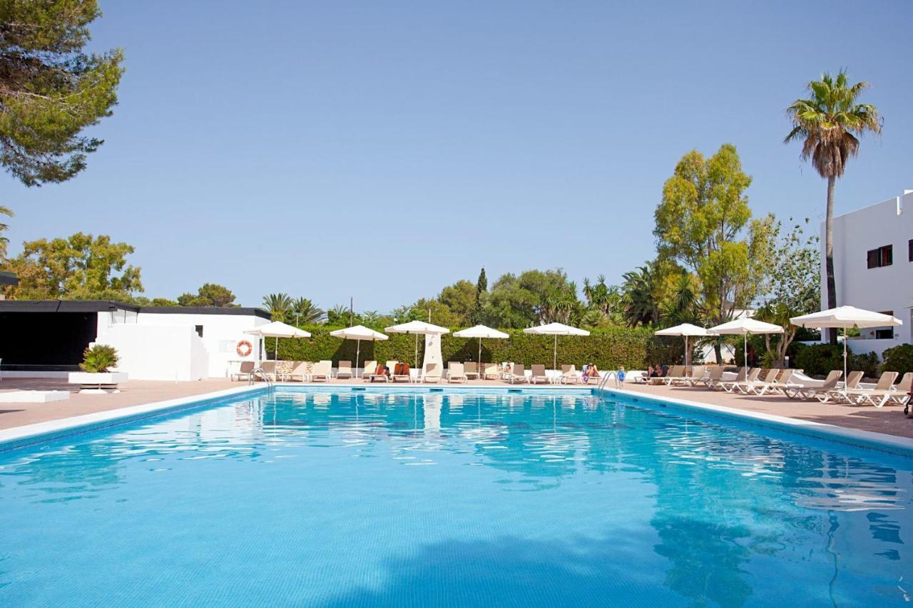 Hotel Club Cala Azul Cala Llena Exterior foto
